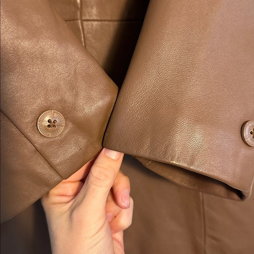 Vintage Brown Leather Blazer - Picture 7 of 10